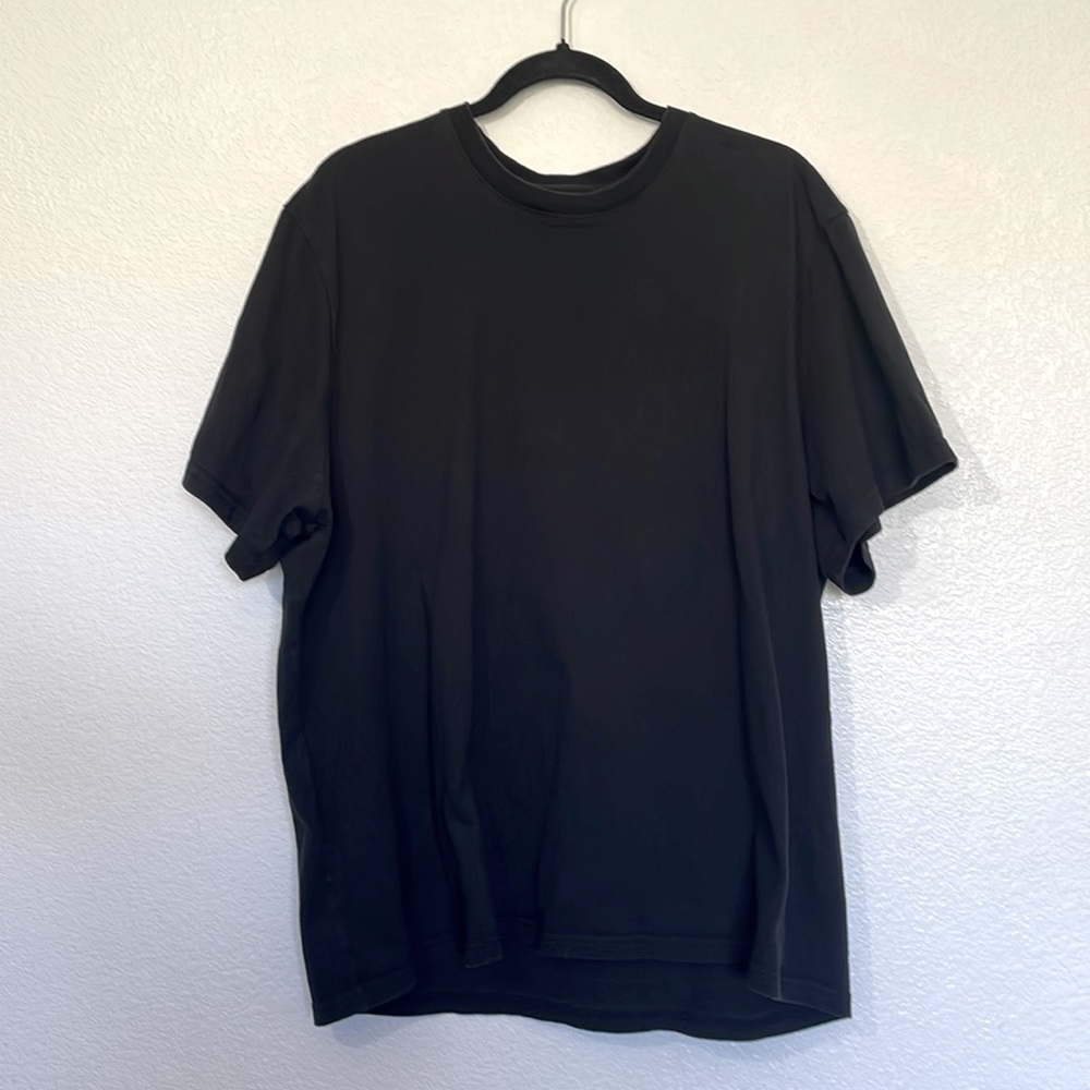 Everlane black organic cotton casual T-shirt